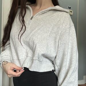 Hollister zip up sweater